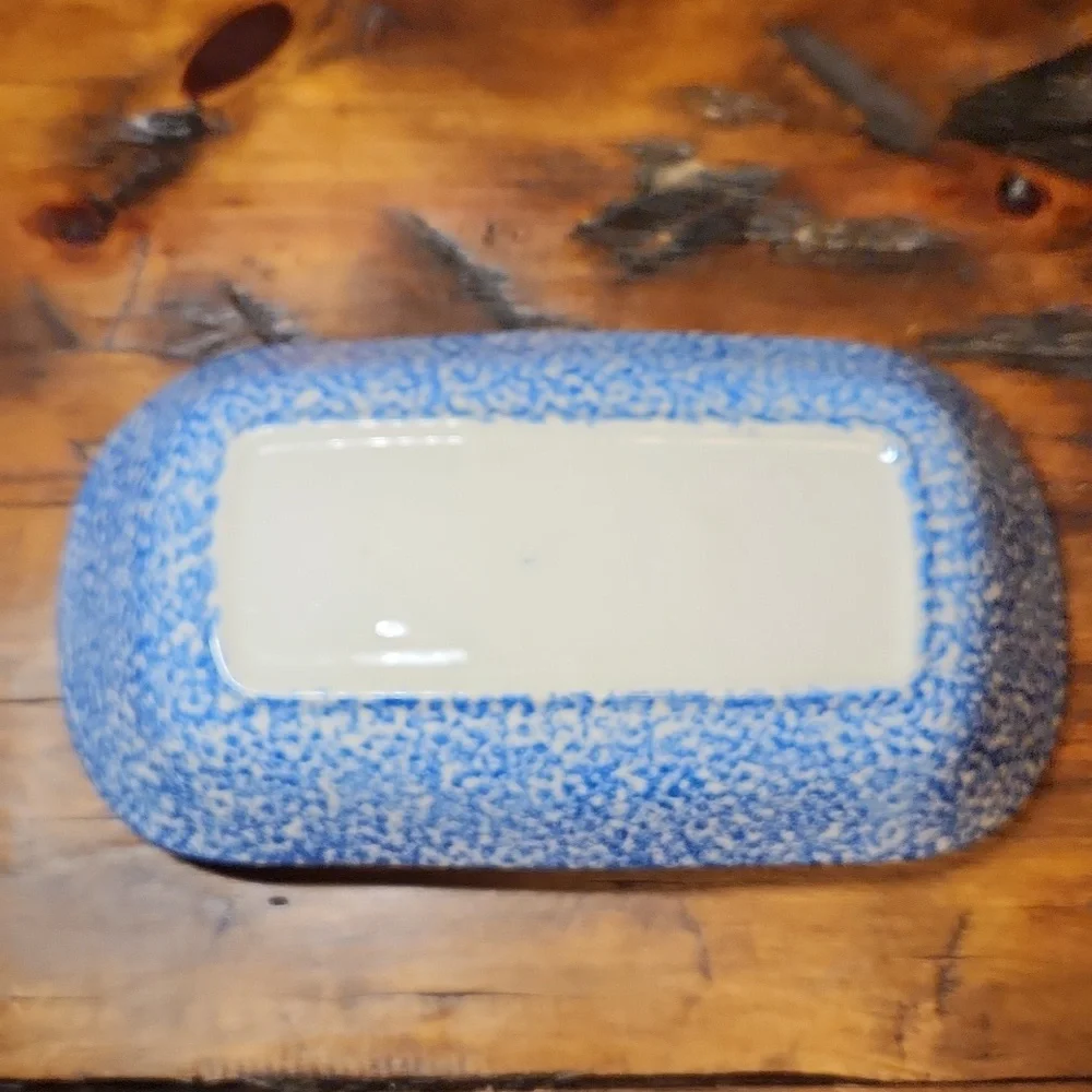 H.S. Gustin Co Pottery Blue Stipple Goose Bread Basket / Serving Bowl